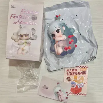 Trip 피규어 Embrace Fantastic Adventure