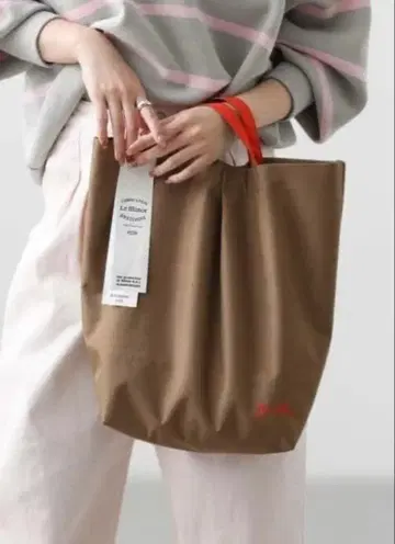 루미노아 토트백