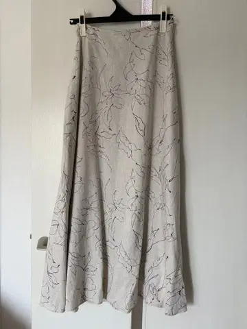 우브라주 클래스 플레어 스커트 프린트