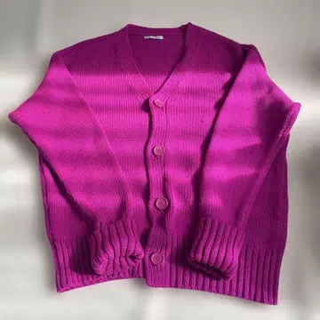 ZARA 핑크 니트 가디건 M 사이즈