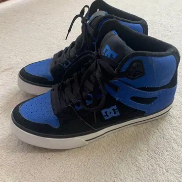 DC 하이컷 스니커즈