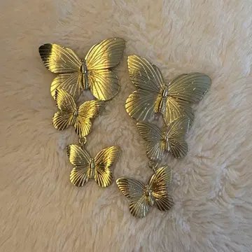 BRIDEME 나비 모티브 귀걸이 (양쪽 귀용)