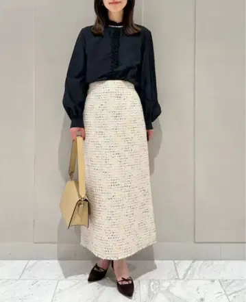 24AW BALLSEY 컬러풀 플래그 트위드 펜슬 스커트 화이트