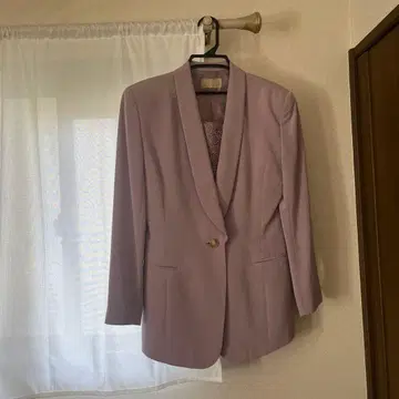 연보라 블레이저 스커트 셋업