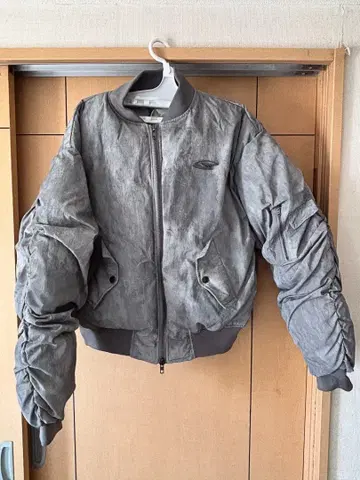 그레이 MA-1 자켓 루즈핏