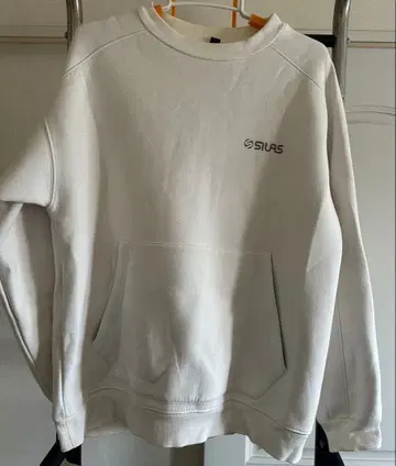 SILAS 화이트 맨투맨 트레이닝복