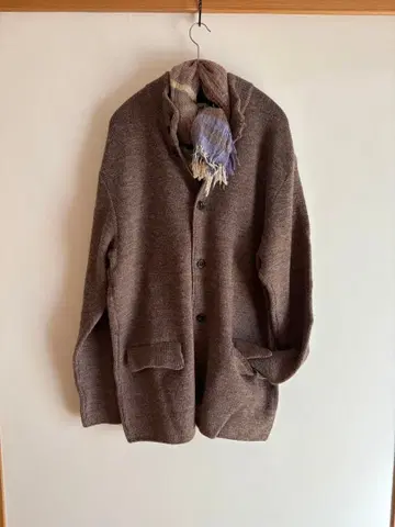 머슬바라 MUS SELBURCH 버튼 달린 가디건 L 모카 브라운