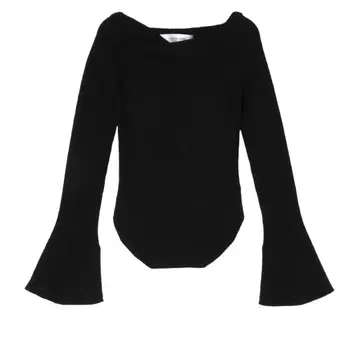 비대칭 드레이프 플레어 슬리브 니트