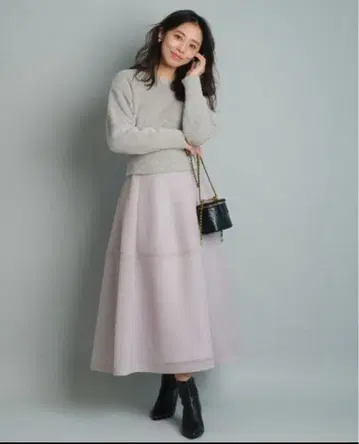 저스길리티 시어 형태 스커트 1