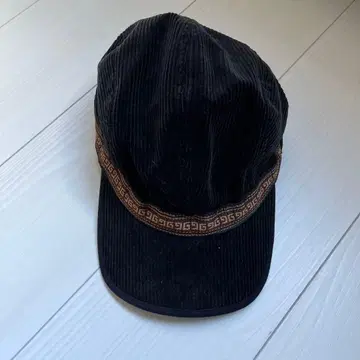 kavu 블랙 코듀로이 캡 58-60cm