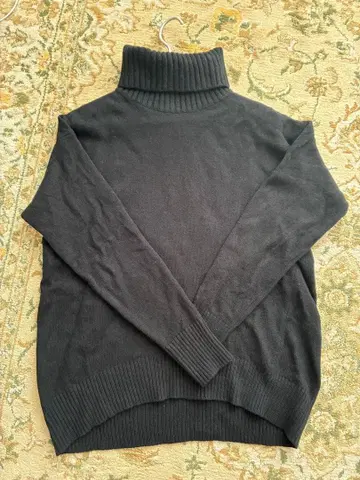 PLST 플라스테 블랙 터틀넥 스웨터