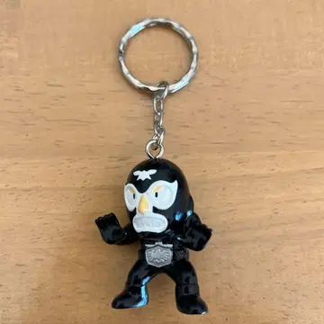 쇼커 전투원 키링