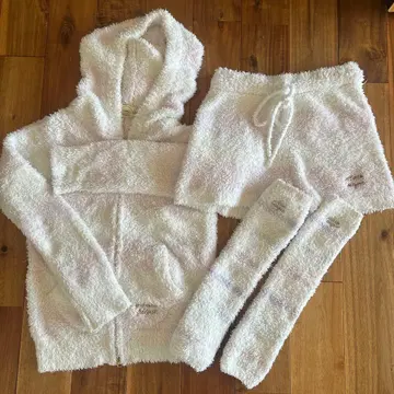 젤라피케 후드 부착 복슬복슬 룸웨어 3세트