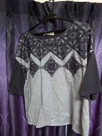 슈퍼 하카 레이스 장식 네이비 반팔 상의