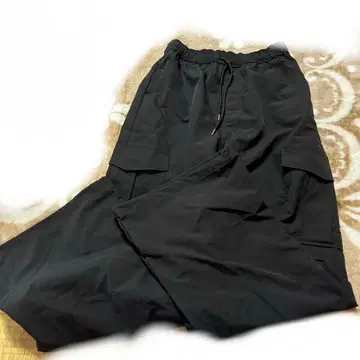 블랙 카고 팬츠 드로우 스트링 포함