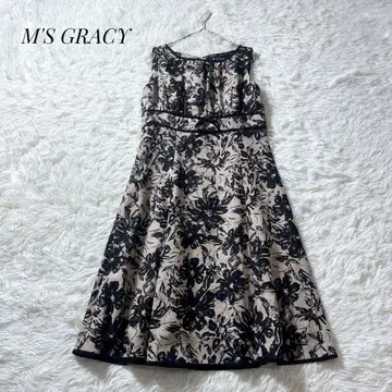 엠즈 그레이시 플라워 리본 꽃무늬 슬리브리스 원피스 38