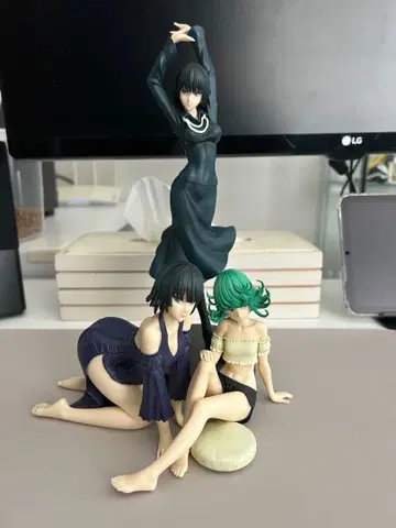 원펀맨 타츠마키&후부키 피규어 3체 세트