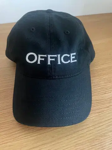 OFFICE 한정판 holiday 캡