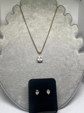 티어드롭 클리어 스톤 목걸이와 귀걸이 세트 골드 컬러