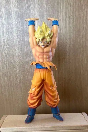 손오공 피규어 본체 드래곤볼 시리즈