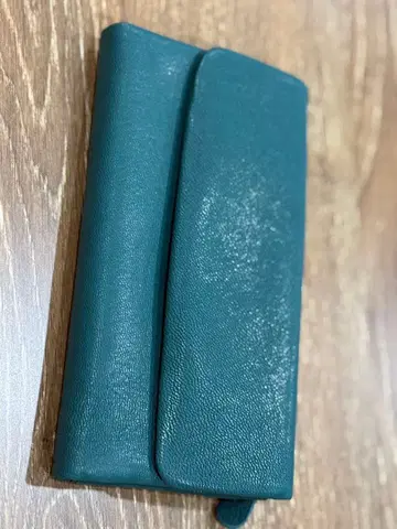 다크 그린 가죽 장지갑