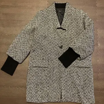 loaf 체스터 코트 화이트 블랙 헤링본