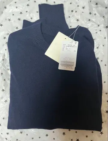 세일 중! 새상품 두지엠 클라세 JUSPER 크루넥 풀오버