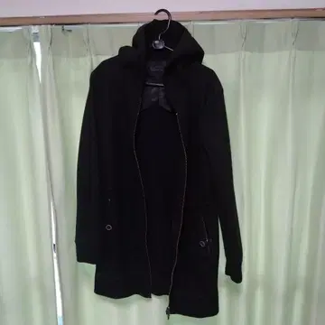 COMME CA MEN 푸드코트 블랙 M 사이즈