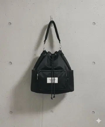 [새상품급] beautiful people 복조리형 숄더백 블랙