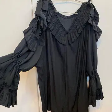 otonacium 오토나시움 프릴 리본 상의 블랙