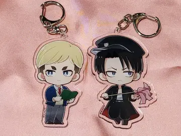 리바이 엘빈 아크릴 키링 세트