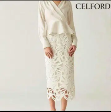 CELFORD 튤립 타이트 스커트 36호 CWFS191045 화이트