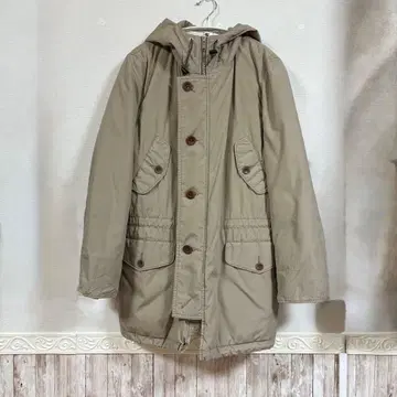 MHL. 베이지 후드 부착 모즈 코트