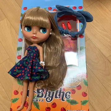 네오 브라이스 인형 본체 체리 비치 선셋