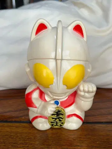 [레어] 울트라맨 / 마네키네코 / 마네키네코 / 저금통