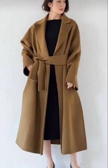 [컨디션 최상] 라운지 드레스 울 롱 코트