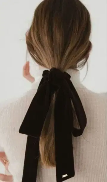 LETICIA 리본 벨벳 스크런치/DK BROWN