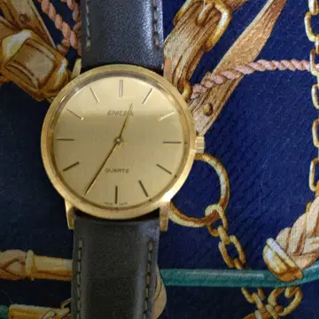 ENICAR 쿼츠 손목시계 골드