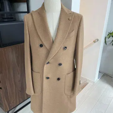 라르디니 카멜 더블 브레스트 체스터 코트