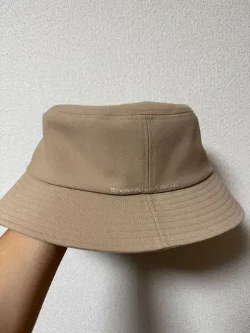 arth 베이지 버킷 햇