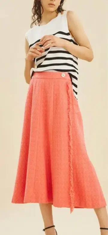 그레이스 클래스 자카드 코랄 핑크 프린지 롱 스커트