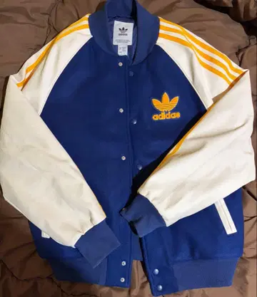 adidas 바시티 자켓 가죽