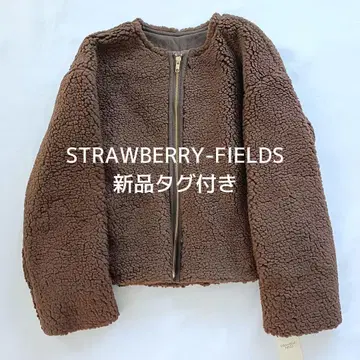 미사용 새상품 스트로베리 필드 DV 에코페르 보아 노카라 자켓 M
