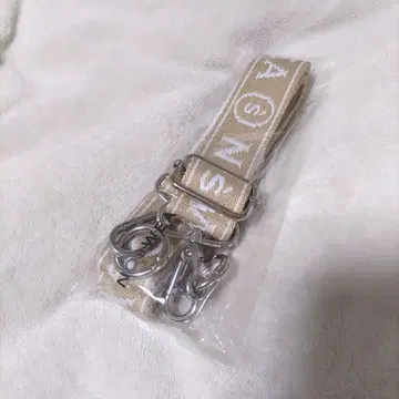 NOWsWEA [ 로고 숄더 베이지 하나무라 소타 군 ]