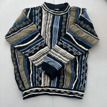 구제 의류 3D 니트