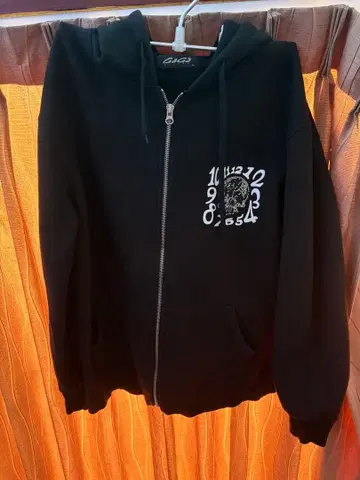 GaGa MILANO 블랙 집업 후드티