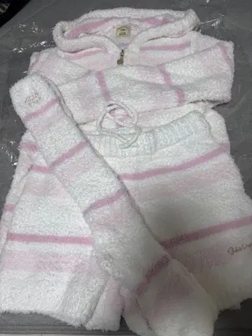 젤라또피케 룸웨어 세트