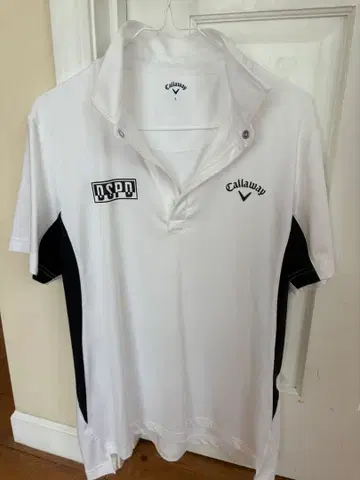 Callaway 피케 셔츠와 스커트, adidas 신발 세트