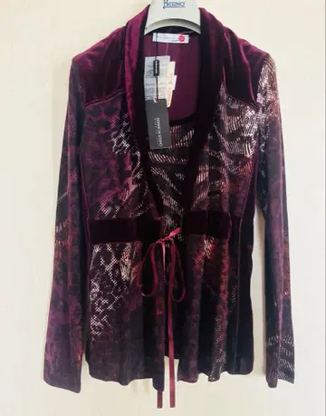 와인 레드 이너 포함 가디건