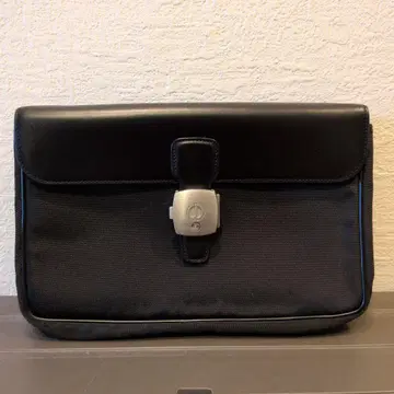 danhill 던힐 가죽 플랩식 클러치백 블랙